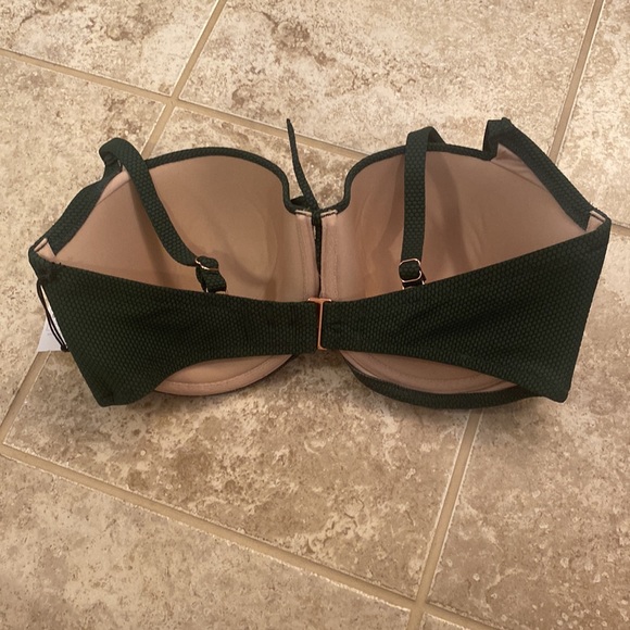 Shade & shore bathing suit top 36DD - Picture 2 of 4